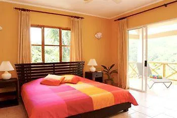 *** Aparthotel Southpointchalets Takamaka Seychellen